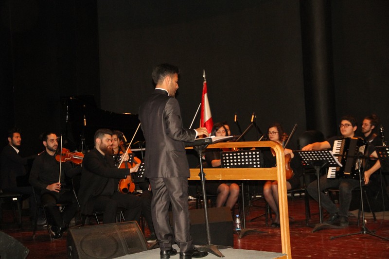 USJ Khedni Aala Bladi Concert